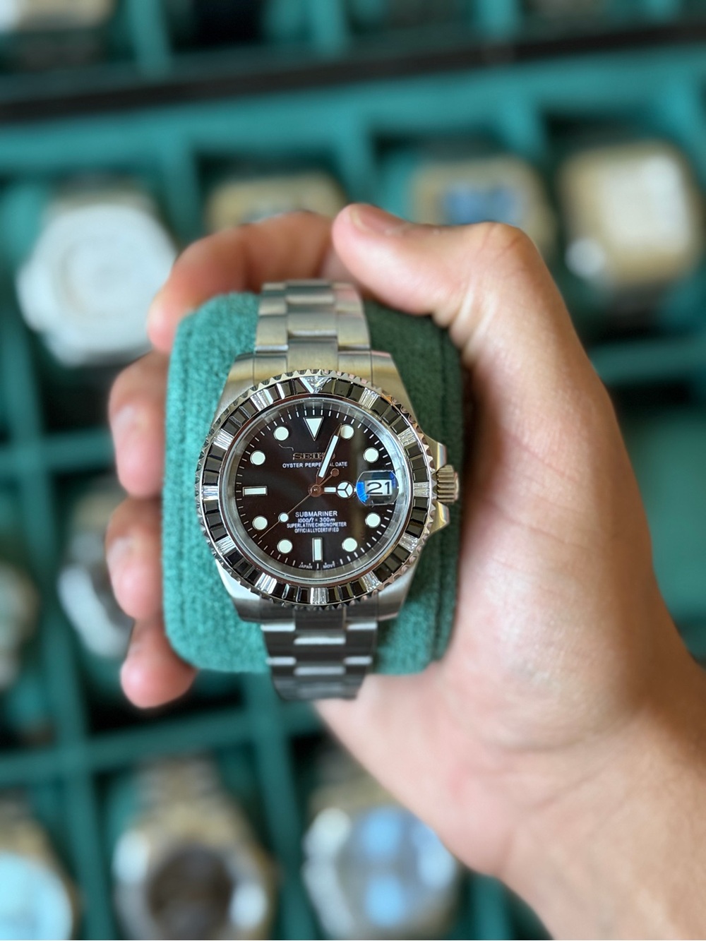 Seiko Mod: Diamond Bezel Submariner